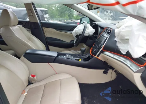 2020 Nissan Maxima Sv Xtronic Cvt из США, поврежденный, VIN 1N4AA6CV7LC369538